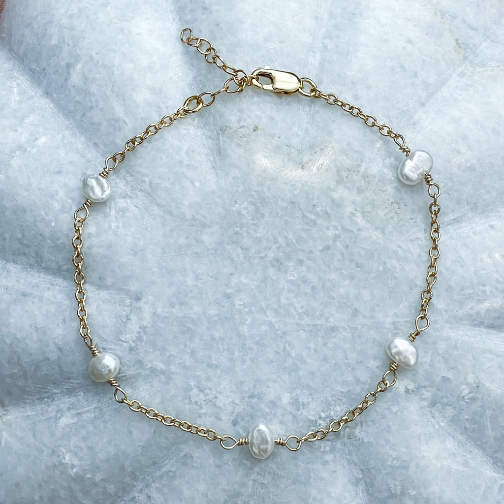 Chain + Pearl bracelet