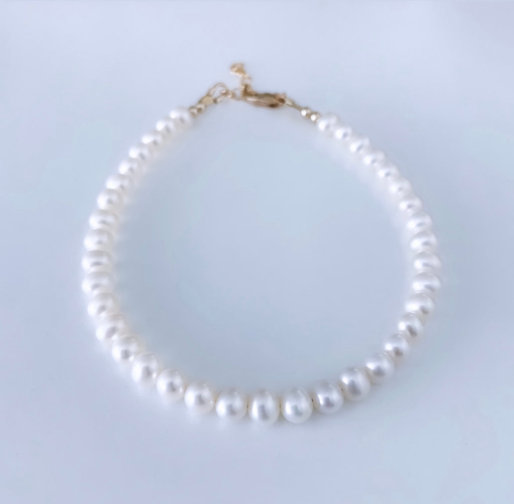 Chunky pearl anklet